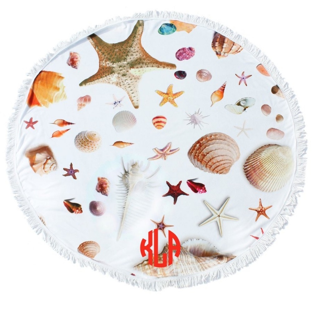 Round beach towels.